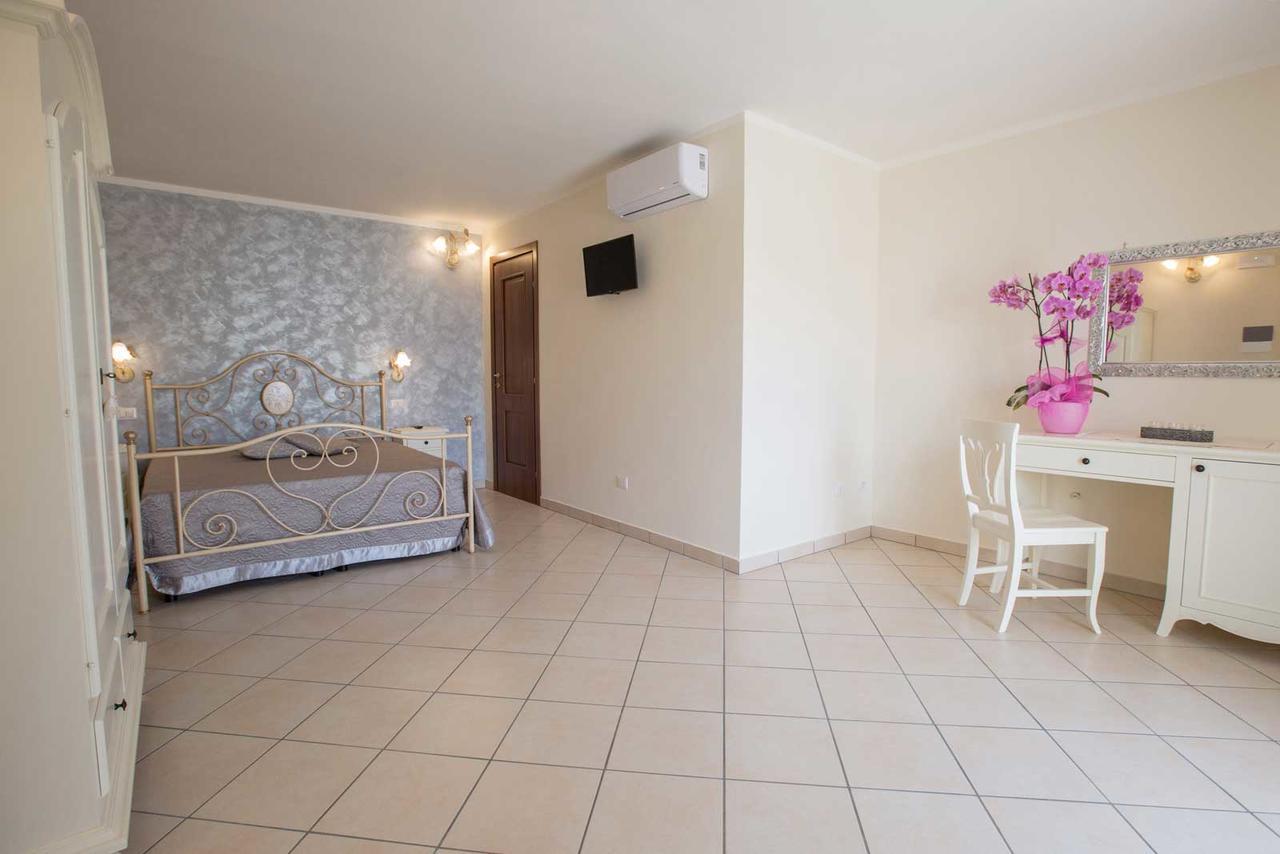 B&B Le Due Gioie Taviano  Dış mekan fotoğraf