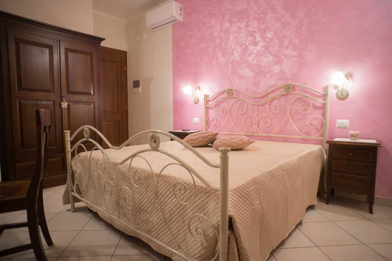 B&B Le Due Gioie Taviano  Dış mekan fotoğraf