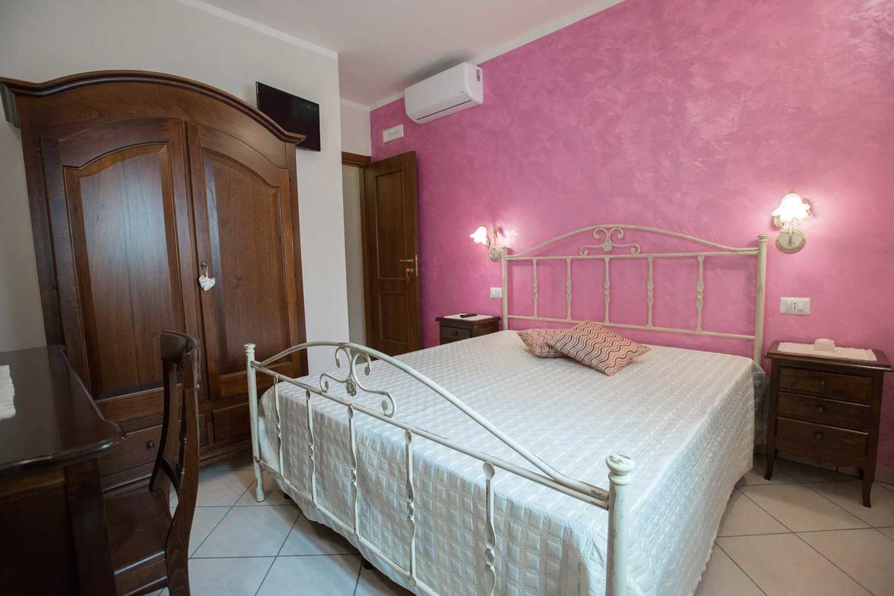 B&B Le Due Gioie Taviano  Dış mekan fotoğraf